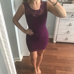 Magenta lace body con dress